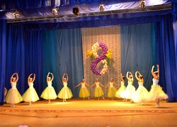 Свято весни, кохання, краси